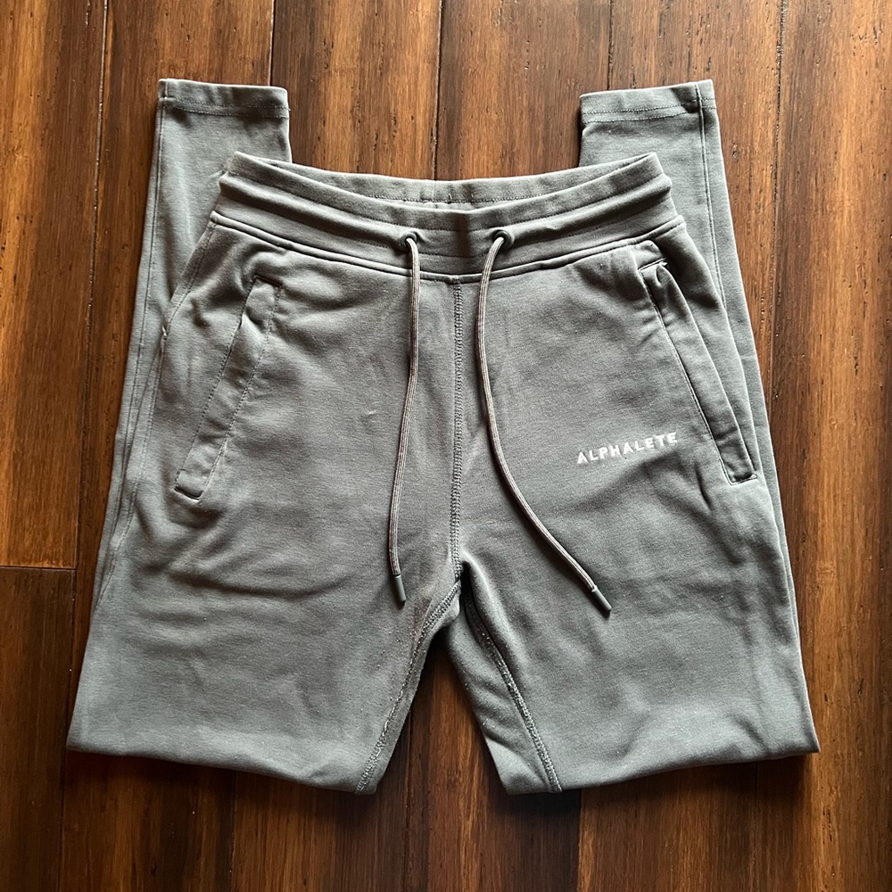 Alphalete Core Jogger (S)